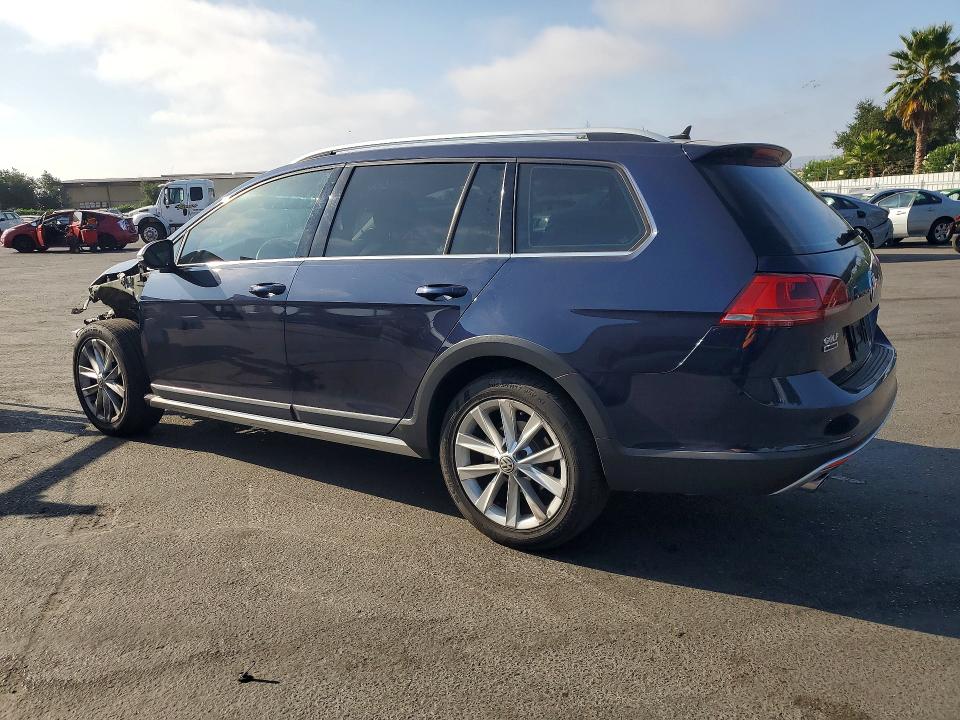 Продажа на аукционе авто 2017 Volkswagen Golf Alltrack, vin: 3VWH17AU0HM521865, номер лота: 64414056