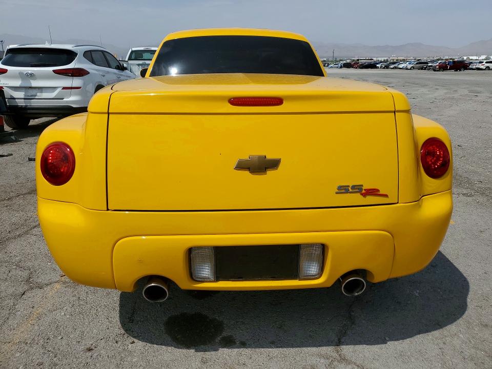 2004 Chevrolet Ssr მანქანა იყიდება აუქციონზე, vin: 1GCES14P84B111967, აუქციონის ნომერი: 64682456