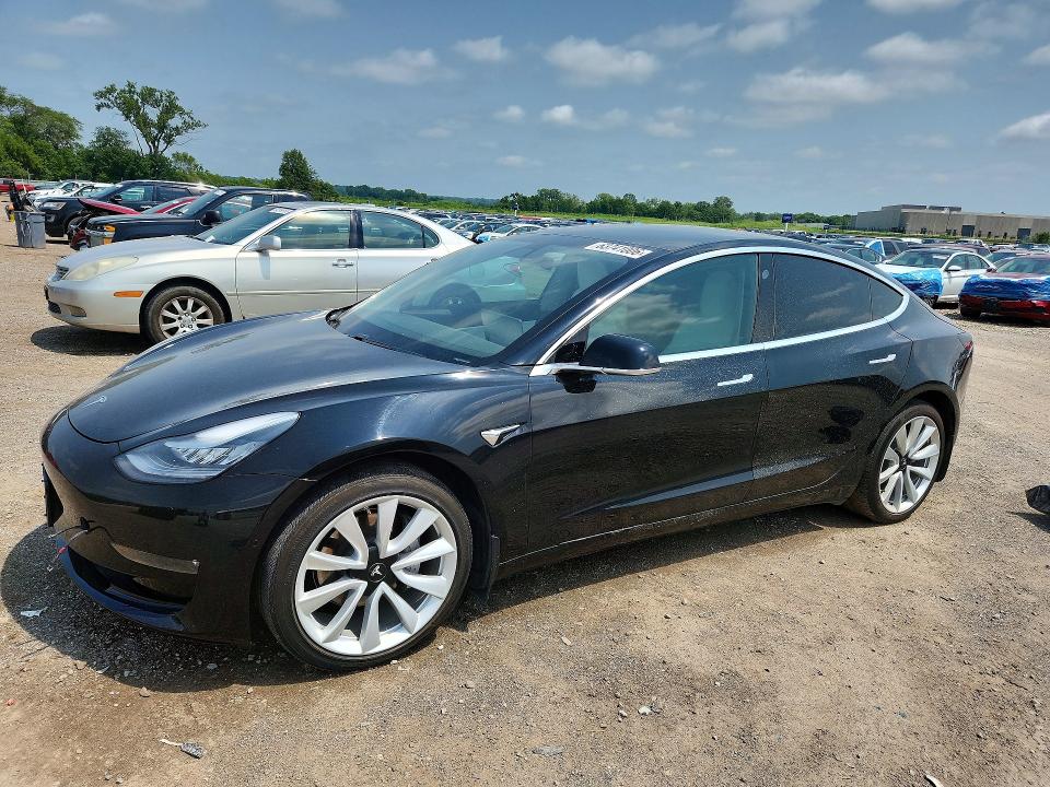63741006 :رقم المزاد ، 5YJ3E1EB6LF668597 vin ، 2020 Tesla Model 3 مزاد بيع