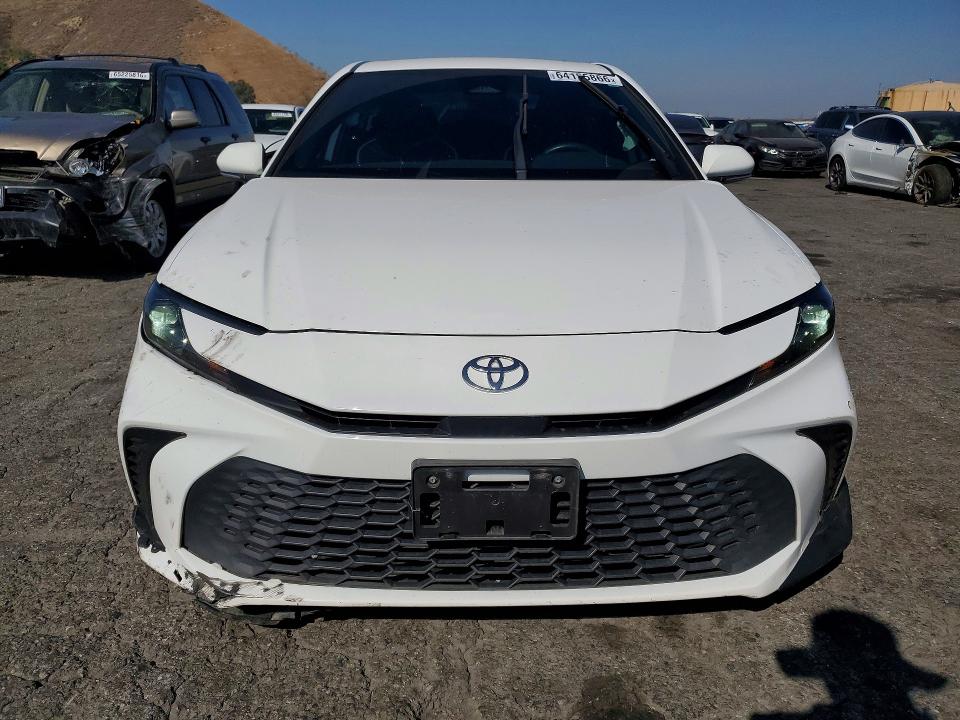 2025 Toyota Camry მანქანა იყიდება აუქციონზე, vin: 4T1DAACK7SU504201, აუქციონის ნომერი: 64155866