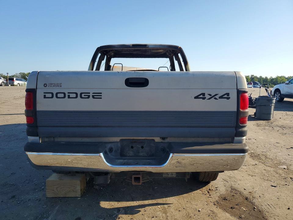 1999 Dodge Ram 1500 მანქანა იყიდება აუქციონზე, vin: 3B7HF13Z3XM590848, აუქციონის ნომერი: 65831776