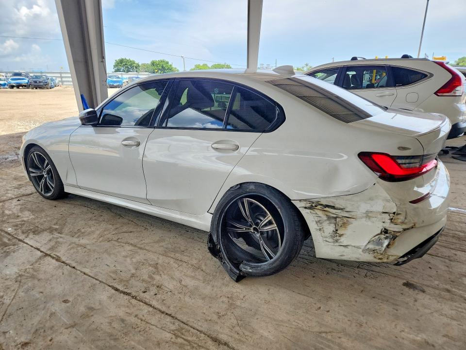 65906596 :رقم المزاد ، 3MW5R1J09N8C51707 vin ، 2022 Bmw 330i مزاد بيع