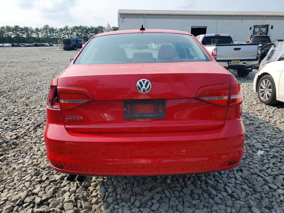 64415986 :رقم المزاد ، 3VW2K7AJ2FM291381 vin ، 2015 Volkswagen Jetta مزاد بيع