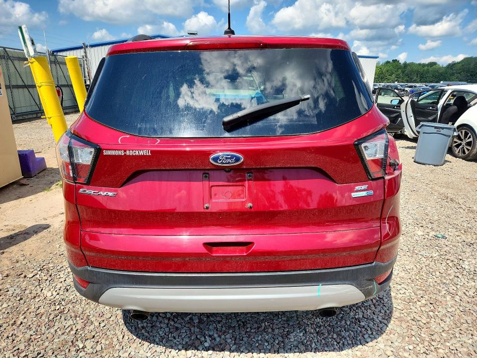Продаж на аукціоні авто 2018 Ford Escape, vin: 1FMCU9GD3JUC43967, номер лоту: 64393356