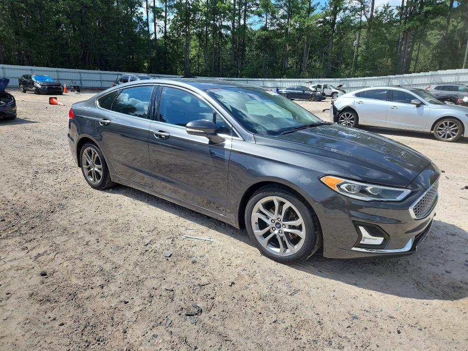 Продаж на аукціоні авто 2020 Ford Fusion, vin: 3FA6P0RU8LR182309, номер лоту: 64113586