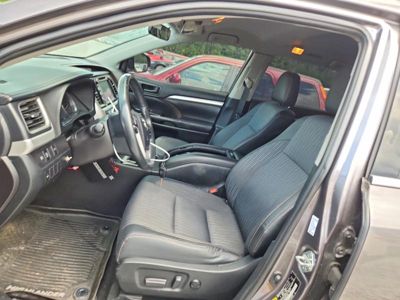 63443916 :رقم المزاد ، 5TDBZRFH6KS970922 vin ، 2019 Toyota Highlander مزاد بيع