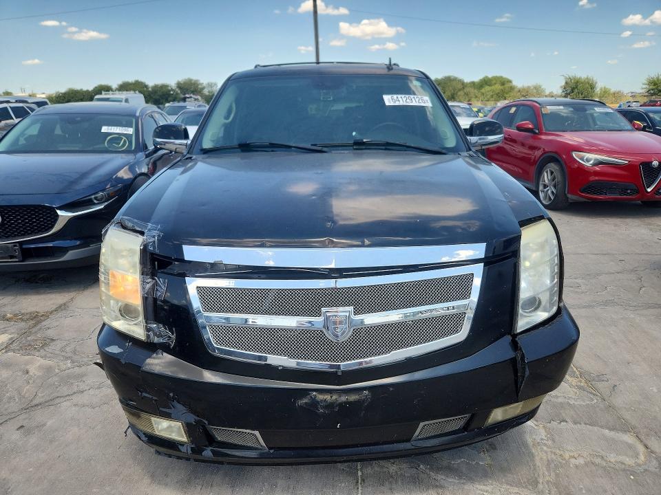 2007 Cadillac Escalade მანქანა იყიდება აუქციონზე, vin: 1GYFK63837R176128, აუქციონის ნომერი: 64129126