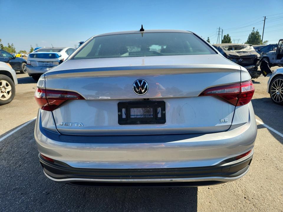 66989646 :رقم المزاد ، 3VWEM7BU2PM032116 vin ، 2023 Volkswagen Jetta مزاد بيع