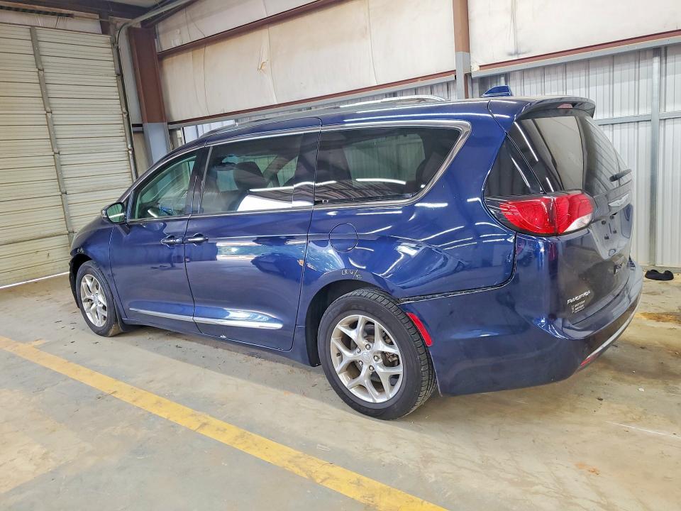 Продажа на аукционе авто 2017 Chrysler Pacifica, vin: 2C4RC1GG7HR594675, номер лота: 64988006