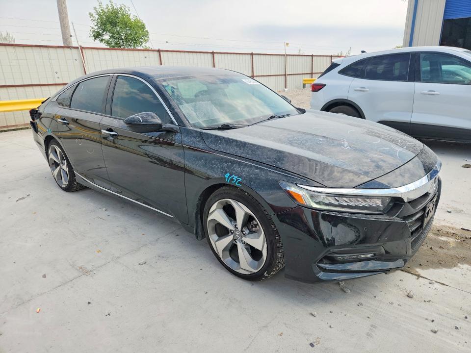 Продажа на аукционе авто 2018 Honda Accord, vin: 1HGCV1F96JA171049, номер лота: 66455686