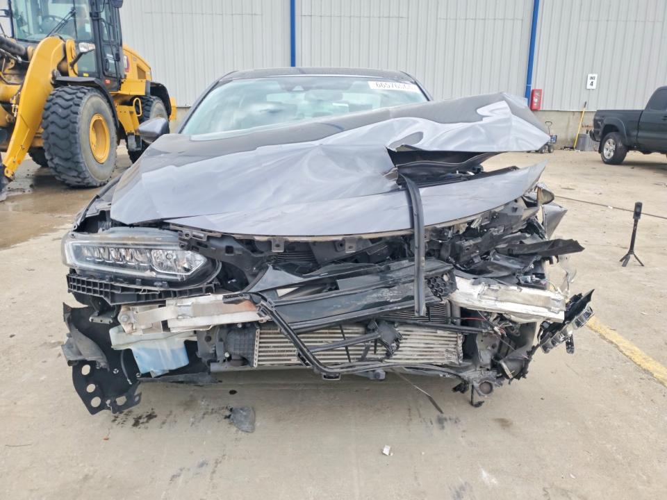 2020 Honda Accord მანქანა იყიდება აუქციონზე, vin: 1HGCV1F43LA088184, აუქციონის ნომერი: 66576566
