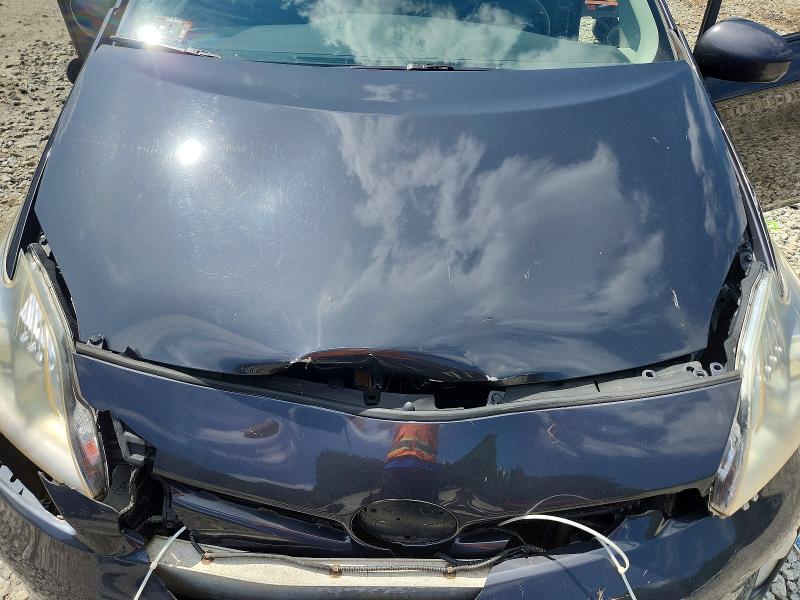 66643676 :رقم المزاد ، JTDKN3DP4D3037771 vin ، 2013 Toyota Prius Plug-in Hybrid مزاد بيع