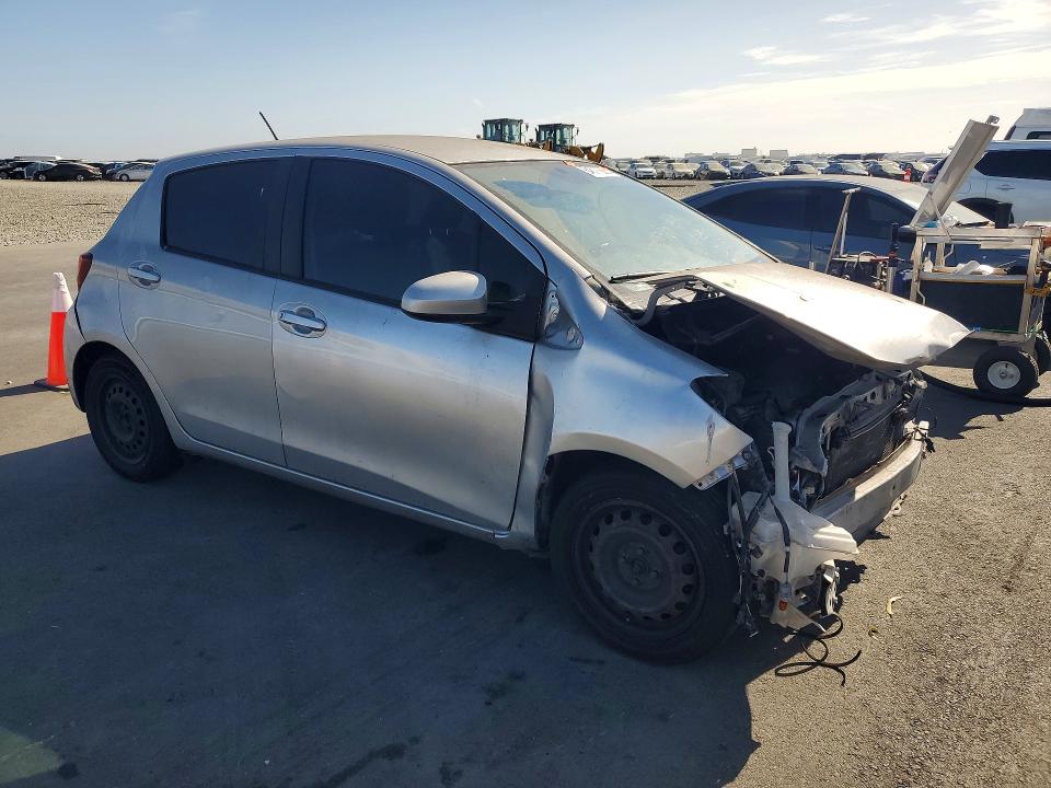 Продажа на аукционе авто 2015 Toyota Yaris, vin: VNKKTUD32FA045396, номер лота: 64577686