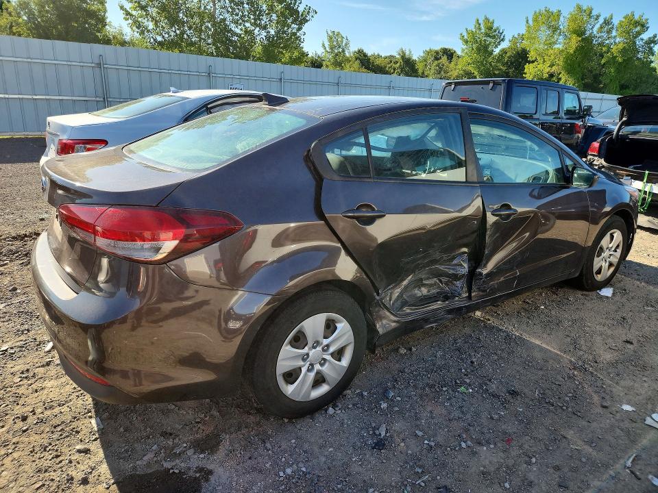 Продаж на аукціоні авто 2018 Kia Forte, vin: 3KPFL4A72JE227610, номер лоту: 64767466