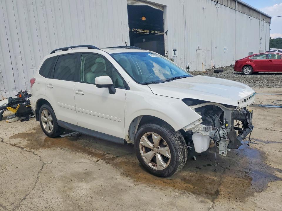 63468666 :رقم المزاد ، JF2SJAFC1FH820869 vin ، 2015 Subaru Forester مزاد بيع