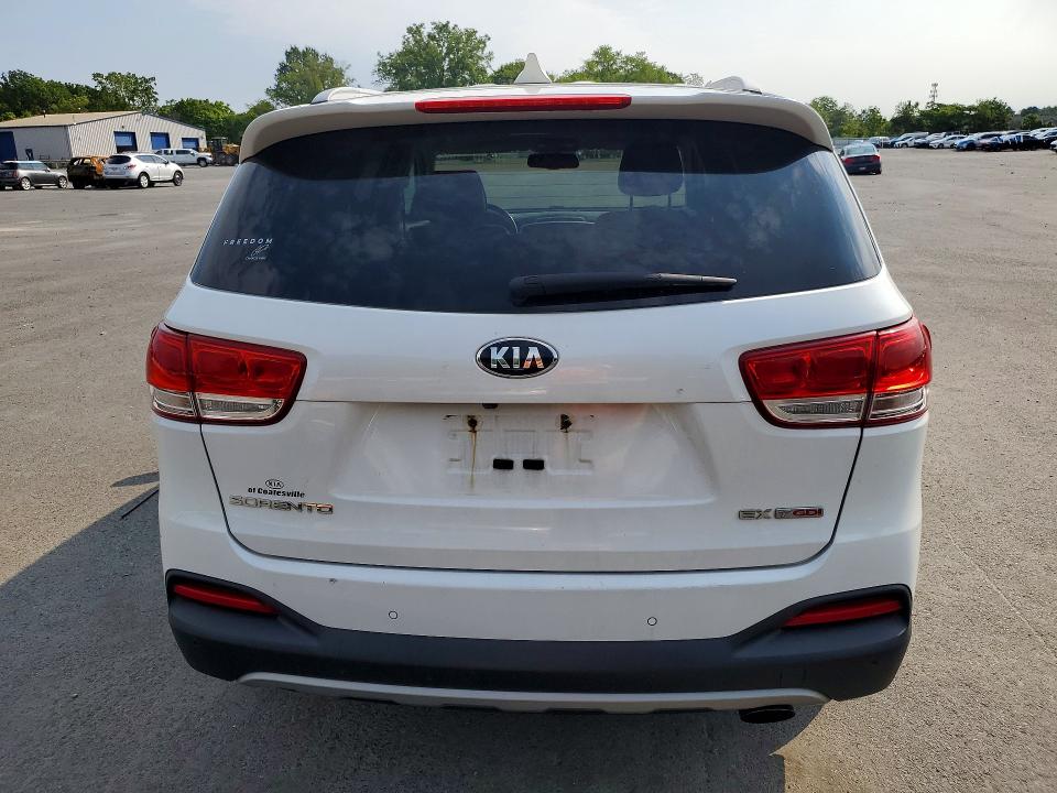 2016 Kia Sorento მანქანა იყიდება აუქციონზე, vin: 5XYPHDA1XGG025353, აუქციონის ნომერი: 64786606