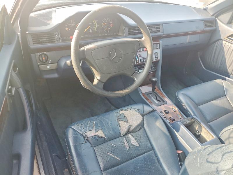 Продажа на аукционе авто 1995 Mercedes-benz E, vin: WDBEA66E1SC282772, номер лота: 64113376