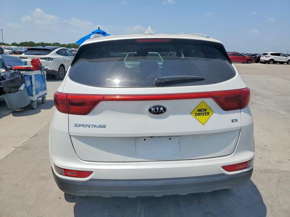 Продаж на аукціоні авто 2017 Kia Sportage, vin: KNDPNCAC1H7179520, номер лоту: 63800016