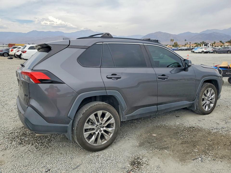 Продажа на аукционе авто 2022 Toyota Rav4, vin: 2T3C1RFV6NC186858, номер лота: 66830446