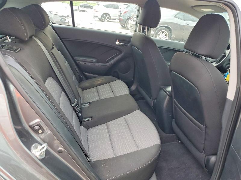 65011686 :رقم المزاد ، KNAFK5A8XG5637459 vin ، 2016 Kia Forte5 مزاد بيع