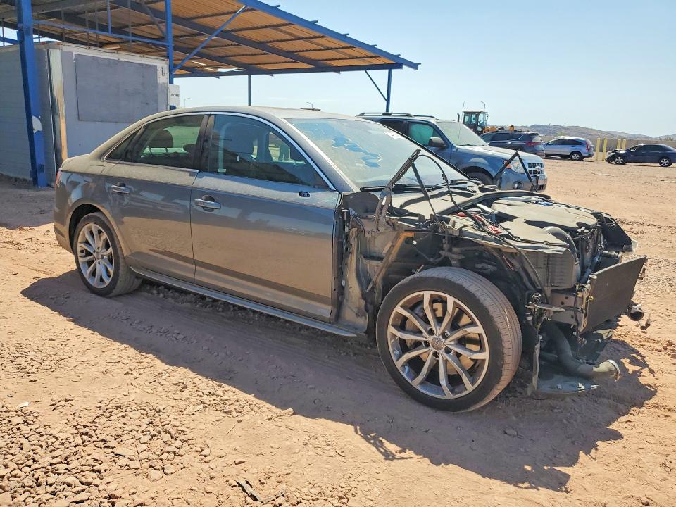 Продажа на аукционе авто 2018 Audi A4, vin: WAUBNAF43JA100788, номер лота: 64495846