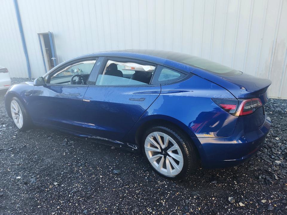 61454666 :رقم المزاد ، 5YJ3E1EA7NF369517 vin ، 2022 Tesla Model 3 مزاد بيع