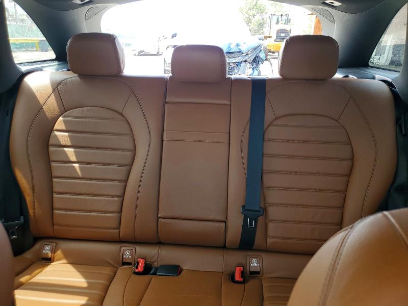 63743176 :رقم المزاد ، W1N0G6EB0NG039476 vin ، 2022 Mercedes-benz Glc مزاد بيع