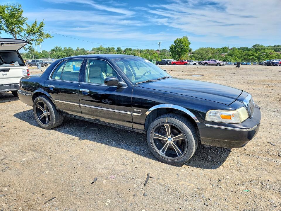 Продажа на аукционе авто 2009 Mercury Grand Marquis, vin: 2MEHM75V59X624149, номер лота: 61643996
