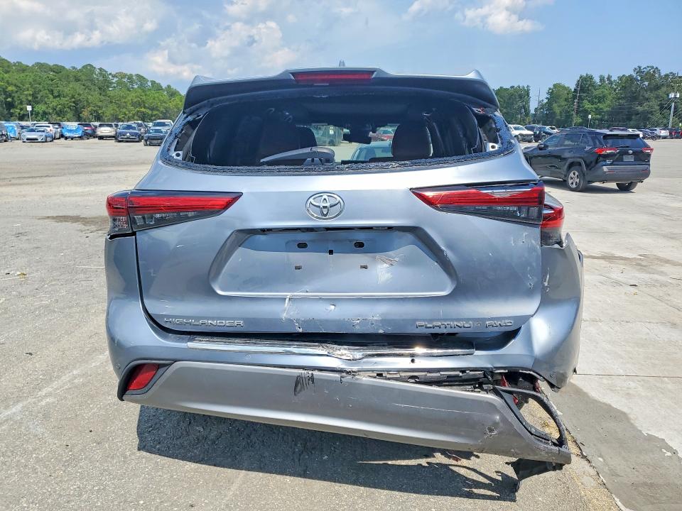 2021 Toyota Highlander მანქანა იყიდება აუქციონზე, vin: 5TDFZRBH8MS111440, აუქციონის ნომერი: 66417396