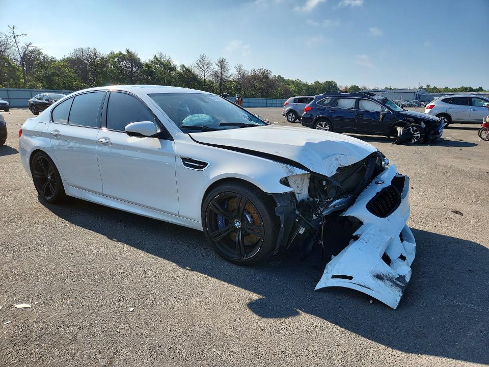 64126186 :رقم المزاد ، WBSFV9C59ED593759 vin ، 2014 Bmw M5 مزاد بيع