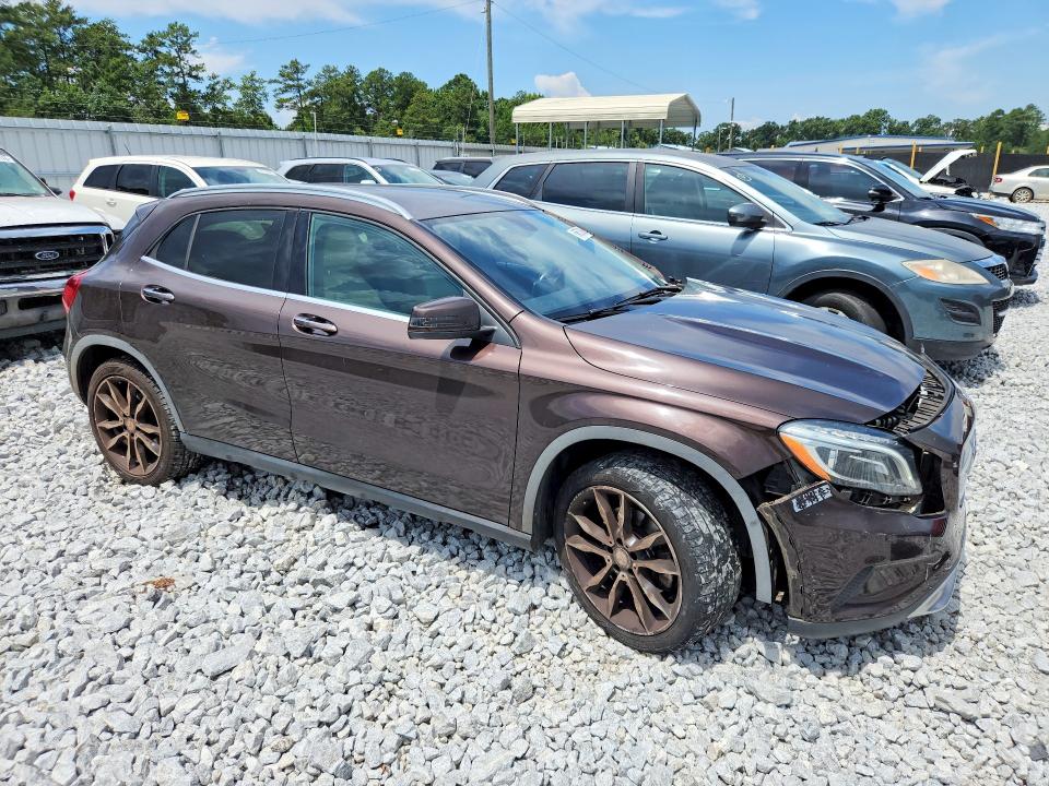 2015 Mercedes-benz Gla მანქანა იყიდება აუქციონზე, vin: WDCTG4GB9FJ176940, აუქციონის ნომერი: 64633306