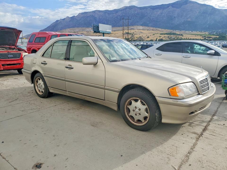 1998 Mercedes-benz C მანქანა იყიდება აუქციონზე, vin: WDBHA29G7WF754626, აუქციონის ნომერი: 65659426