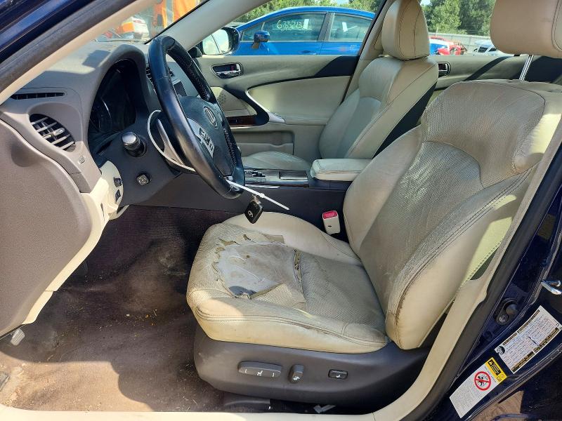 60248956 :رقم المزاد ، JTHCF5C29B5047540 vin ، 2011 Lexus Is مزاد بيع