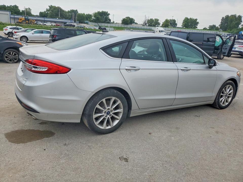 Aukcja sprzedaży 2017 Ford Fusion, vin: 3FA6P0HD2HR119196, numer aukcji: 64262206