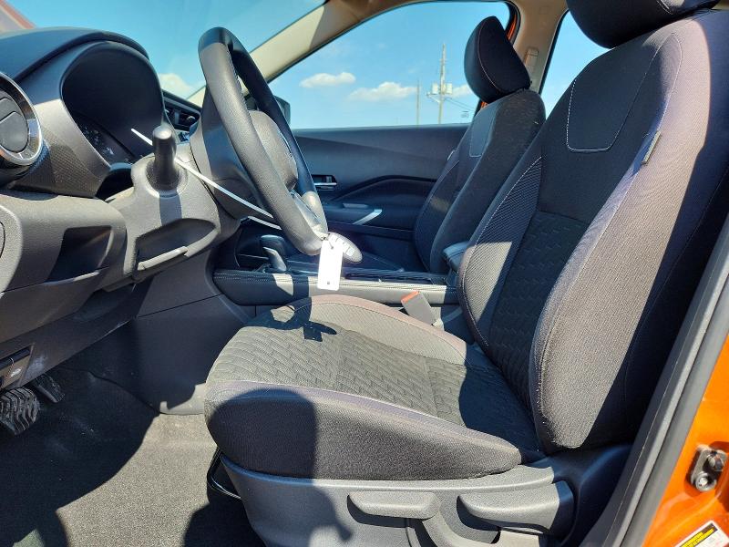 65825386 :رقم المزاد ، 3N1CP5CV9ML493010 vin ، 2021 Nissan Kicks مزاد بيع