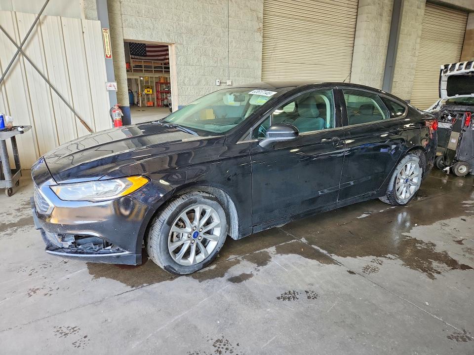 63617146 :رقم المزاد ، 3FA6P0HD5HR264295 vin ، 2017 Ford Fusion مزاد بيع