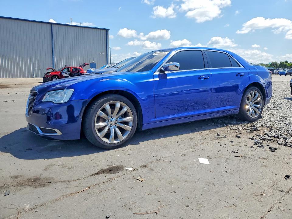 65448076 :رقم المزاد ، 2C3CCAAG4JH342011 vin ، 2018 Chrysler 300 مزاد بيع