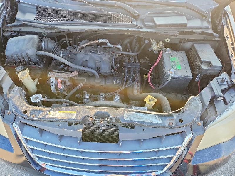 63900386 :رقم المزاد ، 2A8HR44EX9R652903 vin ، 2009 Chrysler Town & Country مزاد بيع