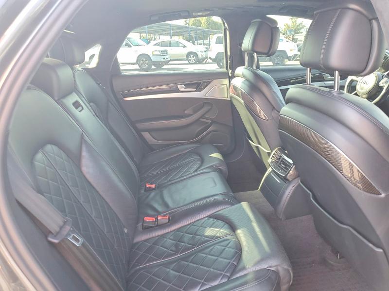 Продаж на аукціоні авто 2017 Audi S8, vin: WUAJ5AFD5HN900836, номер лоту: 65099556
