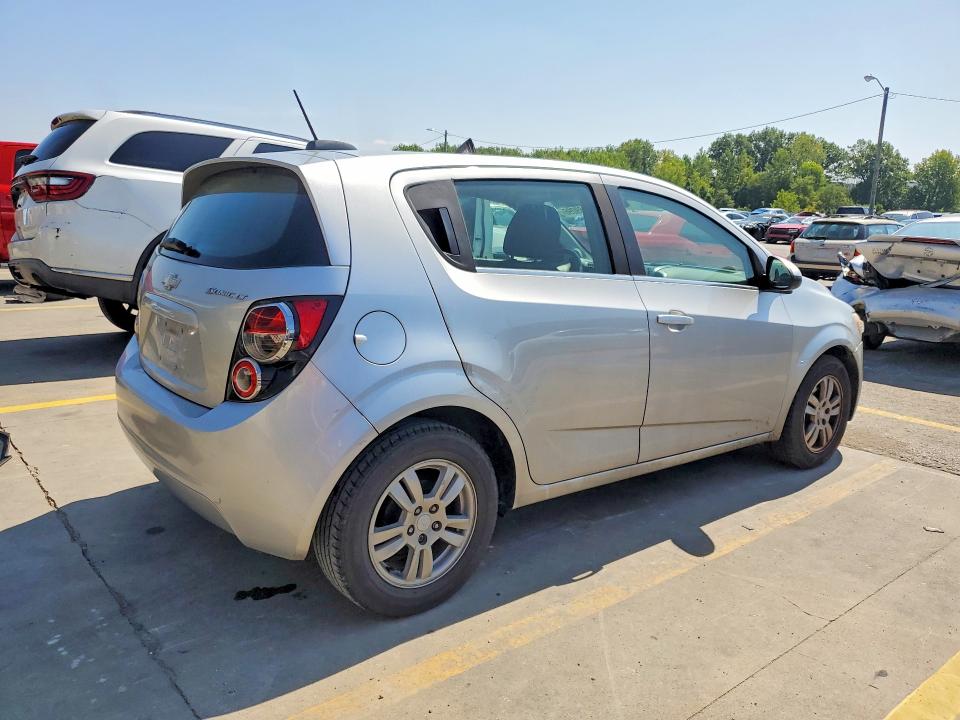 Aukcja sprzedaży 2015 Chevrolet Sonic, vin: 1G1JC6SG1F4118772, numer aukcji: 66389096