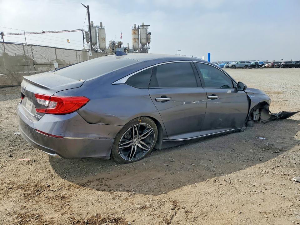 63264976 :رقم المزاد ، 1HGCV3F96NA030998 vin ، 2022 Honda Accord مزاد بيع