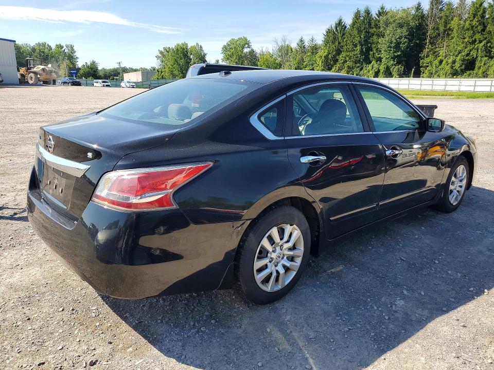 Продажа на аукционе авто 2015 Nissan Altima, vin: 1N4AL3APXFN402246, номер лота: 66626176