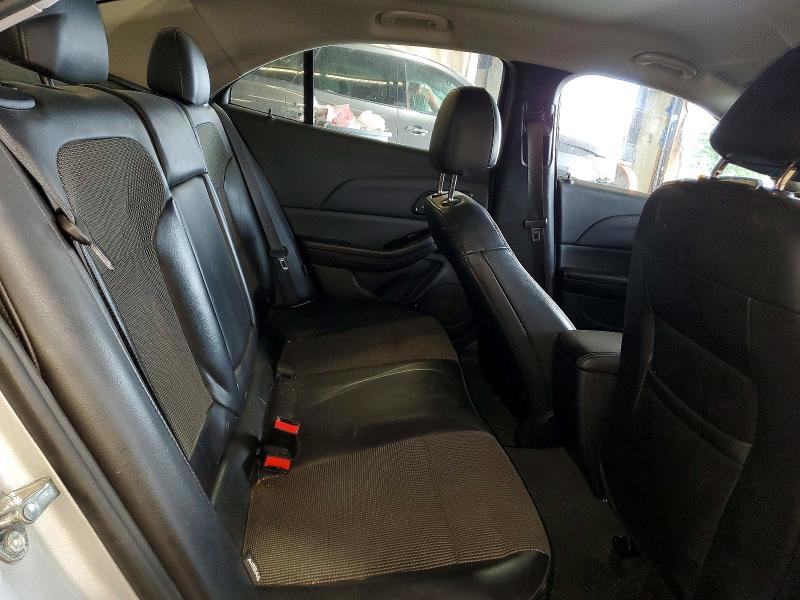 63151086 :رقم المزاد ، 1G11C5SL0FU133917 vin ، 2015 Chevrolet Malibu مزاد بيع