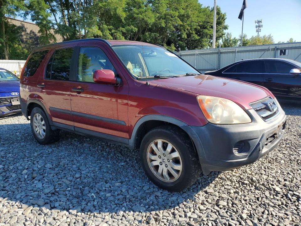 2005 Honda Cr-v მანქანა იყიდება აუქციონზე, vin: SHSRD78845U347136, აუქციონის ნომერი: 65263976