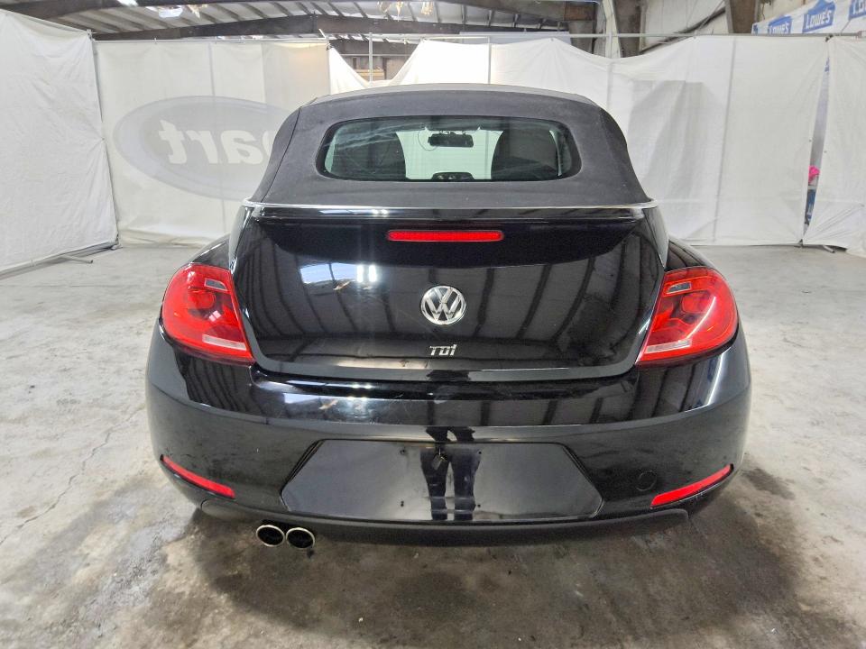 2013 Volkswagen Beetle მანქანა იყიდება აუქციონზე, vin: 3VW5L7AT7DM825838, აუქციონის ნომერი: 63707566