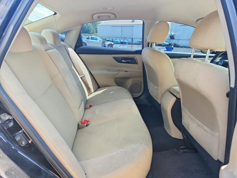 64607536 :رقم المزاد ، 1N4AL3AP0FN923511 vin ، 2015 Nissan Altima مزاد بيع