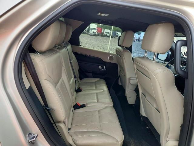 66997336 :رقم المزاد ، SALRGBBVXHA037322 vin ، 2017 Land Rover Discovery مزاد بيع
