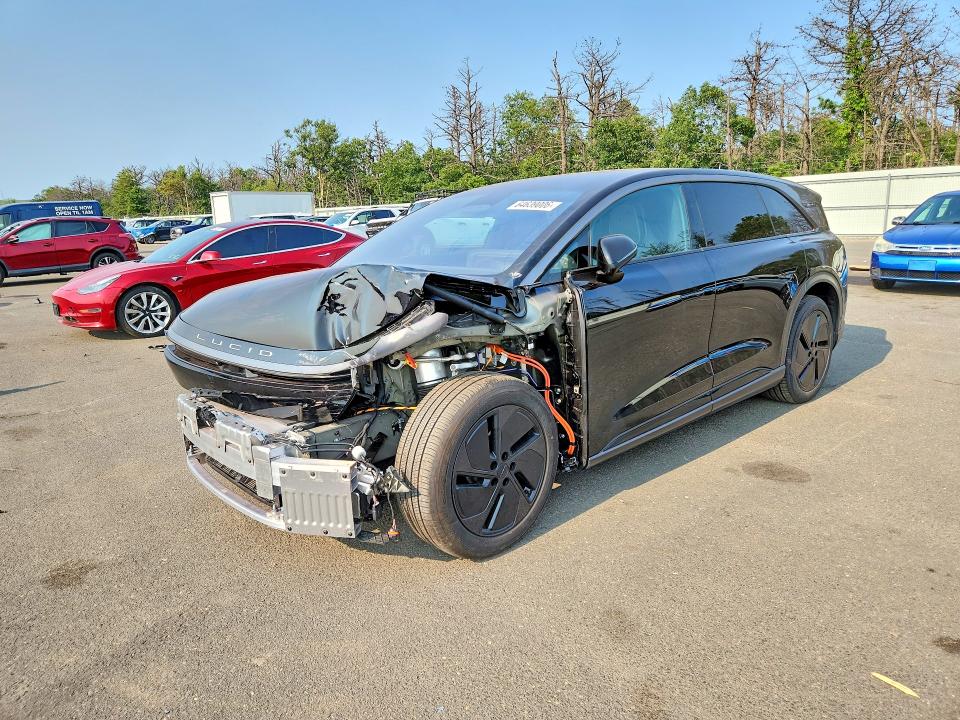2026 Lucid Motors Gravity მანქანა იყიდება აუქციონზე, vin: 7UUG1TJJ6TA021714, აუქციონის ნომერი: 64639006