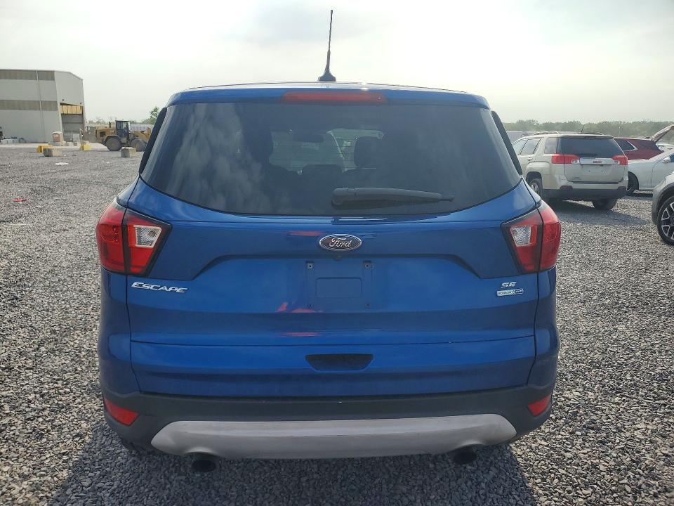 Продажа на аукционе авто 2019 Ford Escape, vin: 1FMCU9GD6KUB32976, номер лота: 64747086