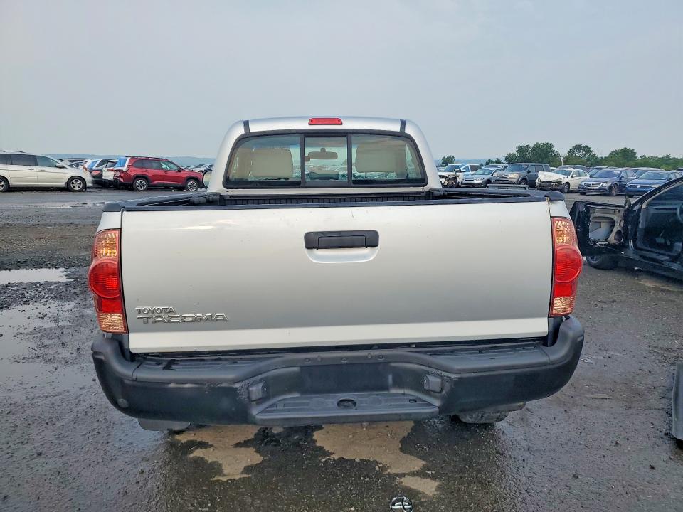 2008 Toyota Tacoma მანქანა იყიდება აუქციონზე, vin: 5TEPX42NX8Z529025, აუქციონის ნომერი: 64791566
